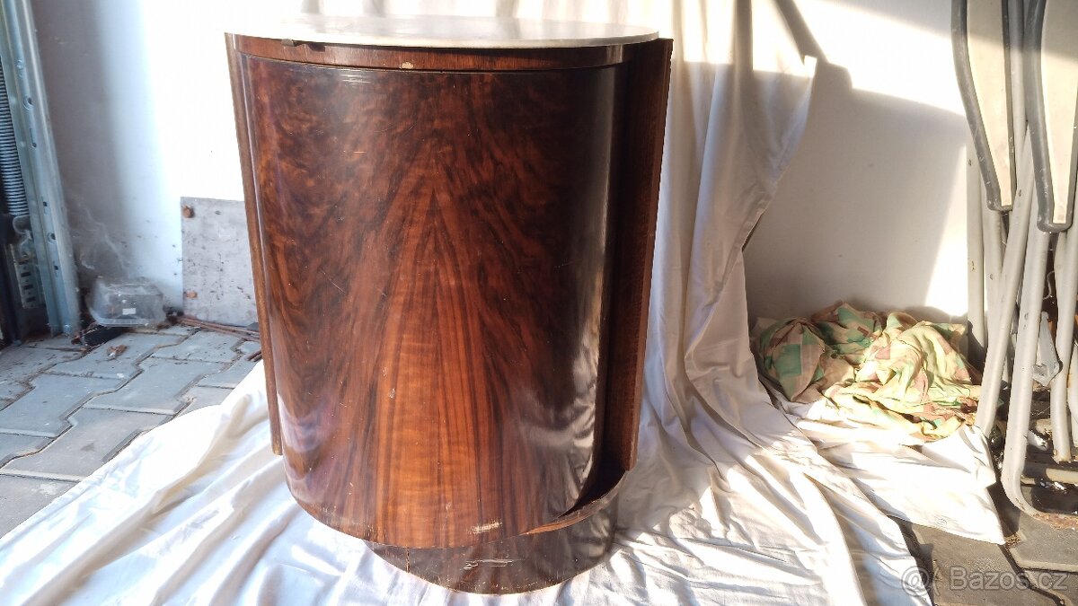 Toaletní skříňka - 2