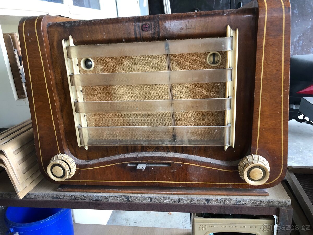 Sraré rádio k dekoraci - 2