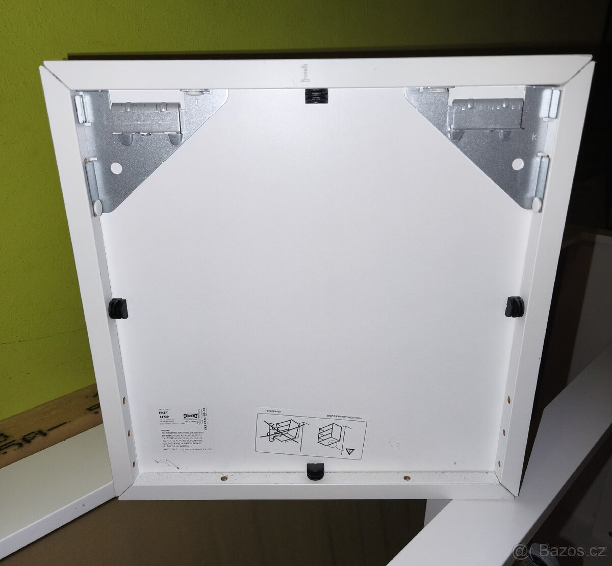 Skříňka Eket IKEA - 2