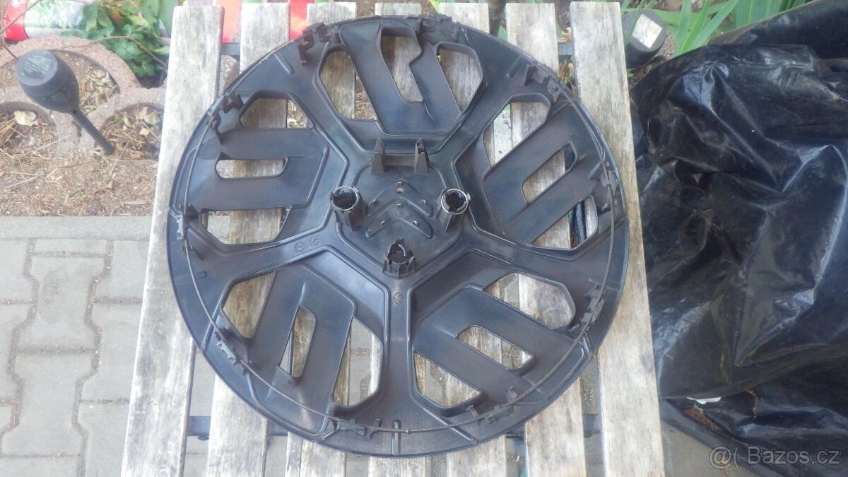 1ks originál poklice Citroen 18" - 2
