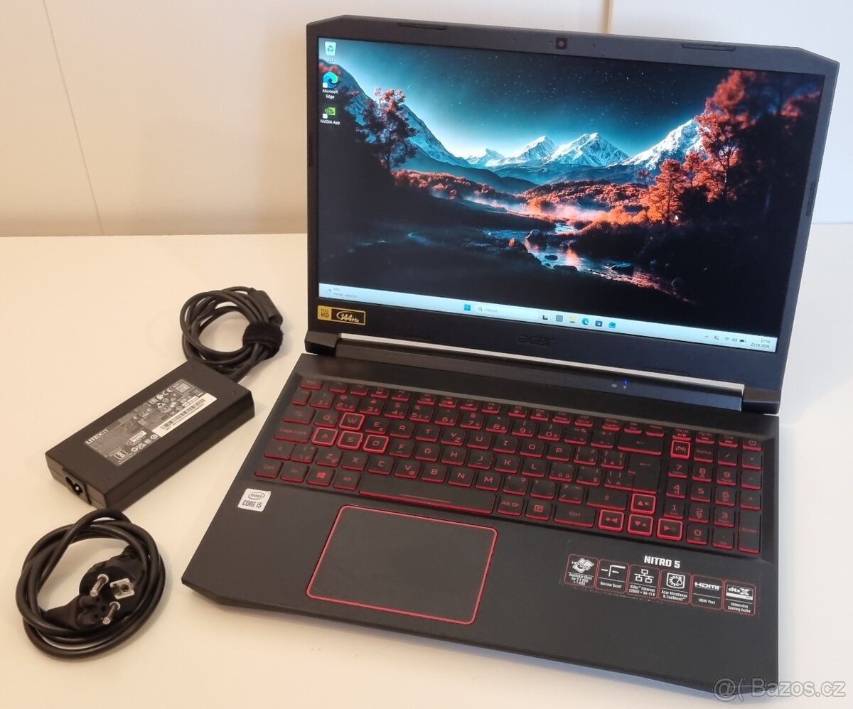 Herní notebook Acer Nitro 5 (i5, 144Hz, SSD, zachovalý) - 2