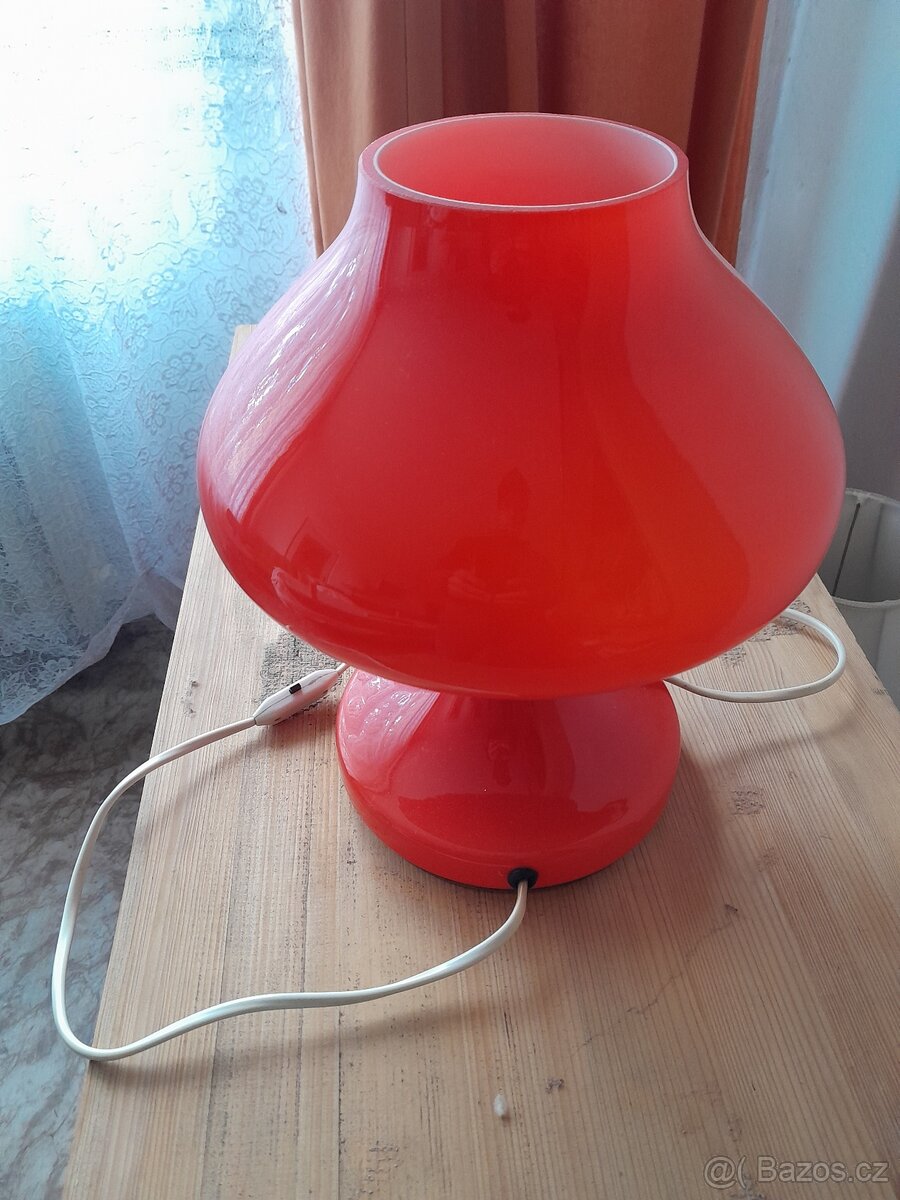 Červená lampa Štěpán Tabery - 2