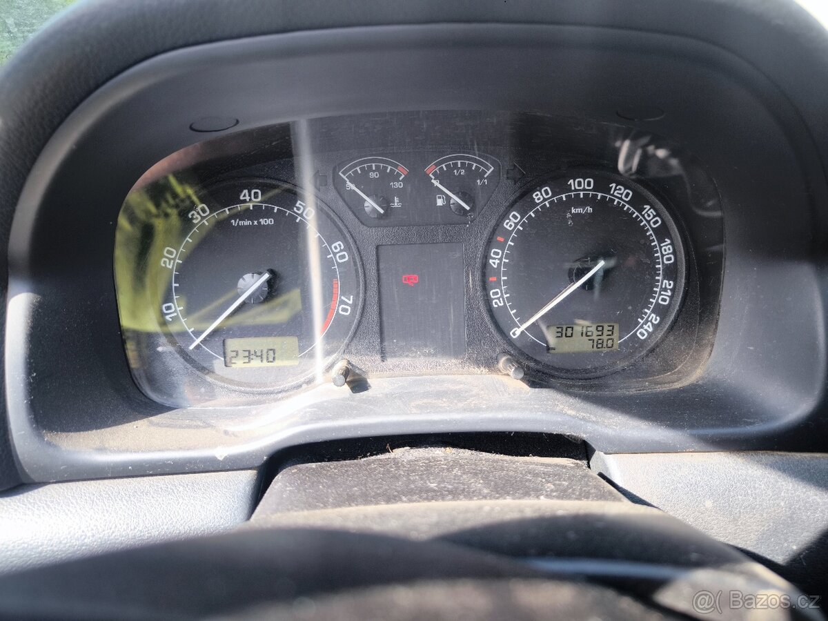 Škoda Octavia 1.6 75 kW 2009 - 2