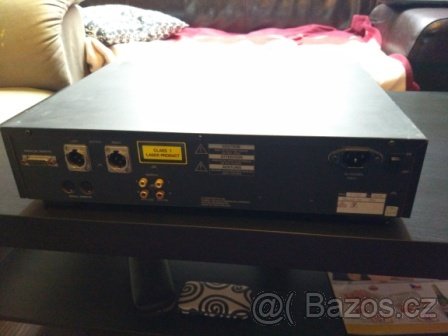CD přehrávač Revox C221 - 2