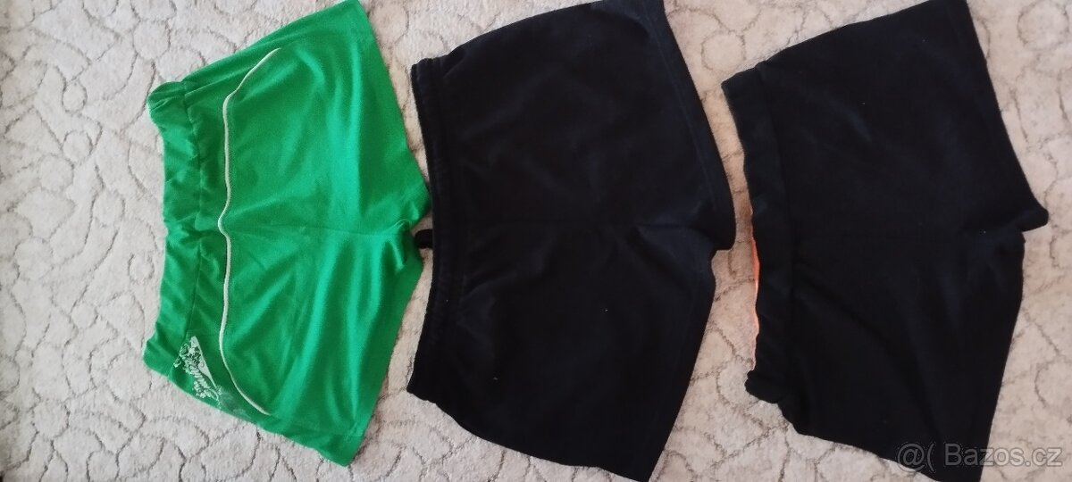 Dívčí-dámské kraťasy vel L - 2