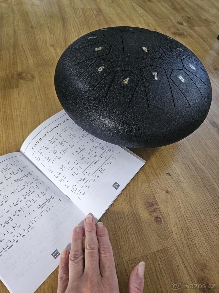 Krásný ocelový Tongue Drum - 2