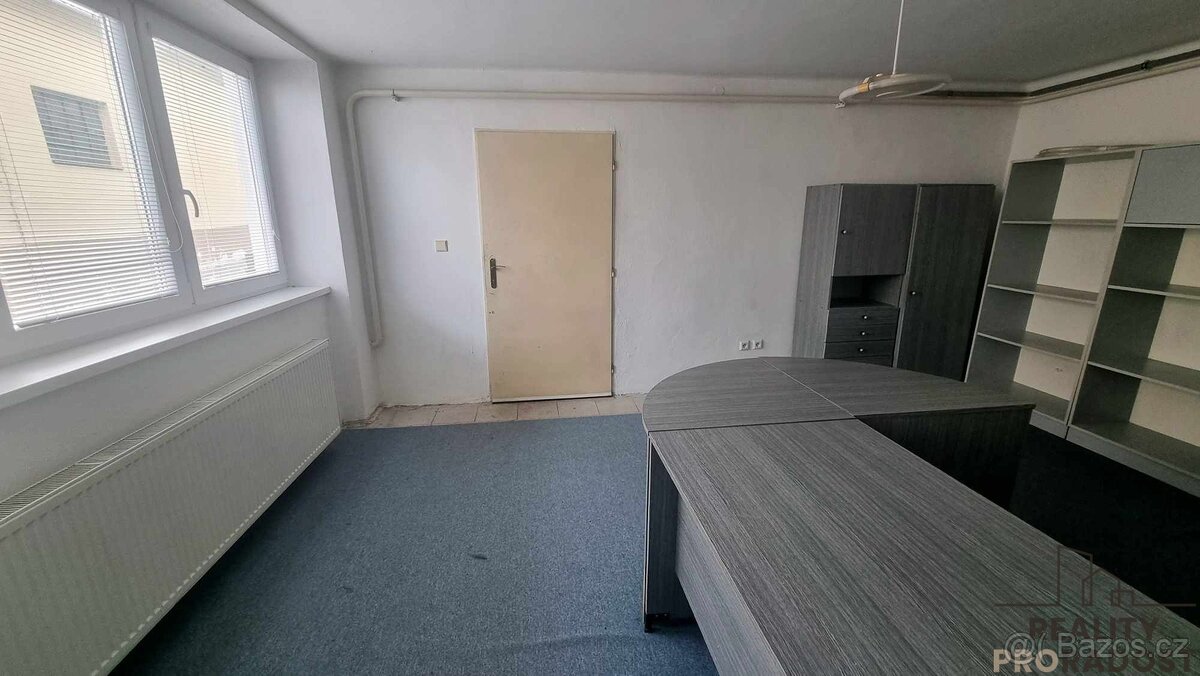 Pronájem komerčních prostor 60 m2 - 2