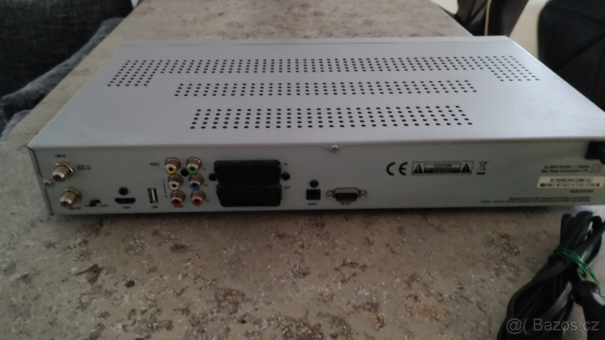 Prodám satelitní přijímač - 2