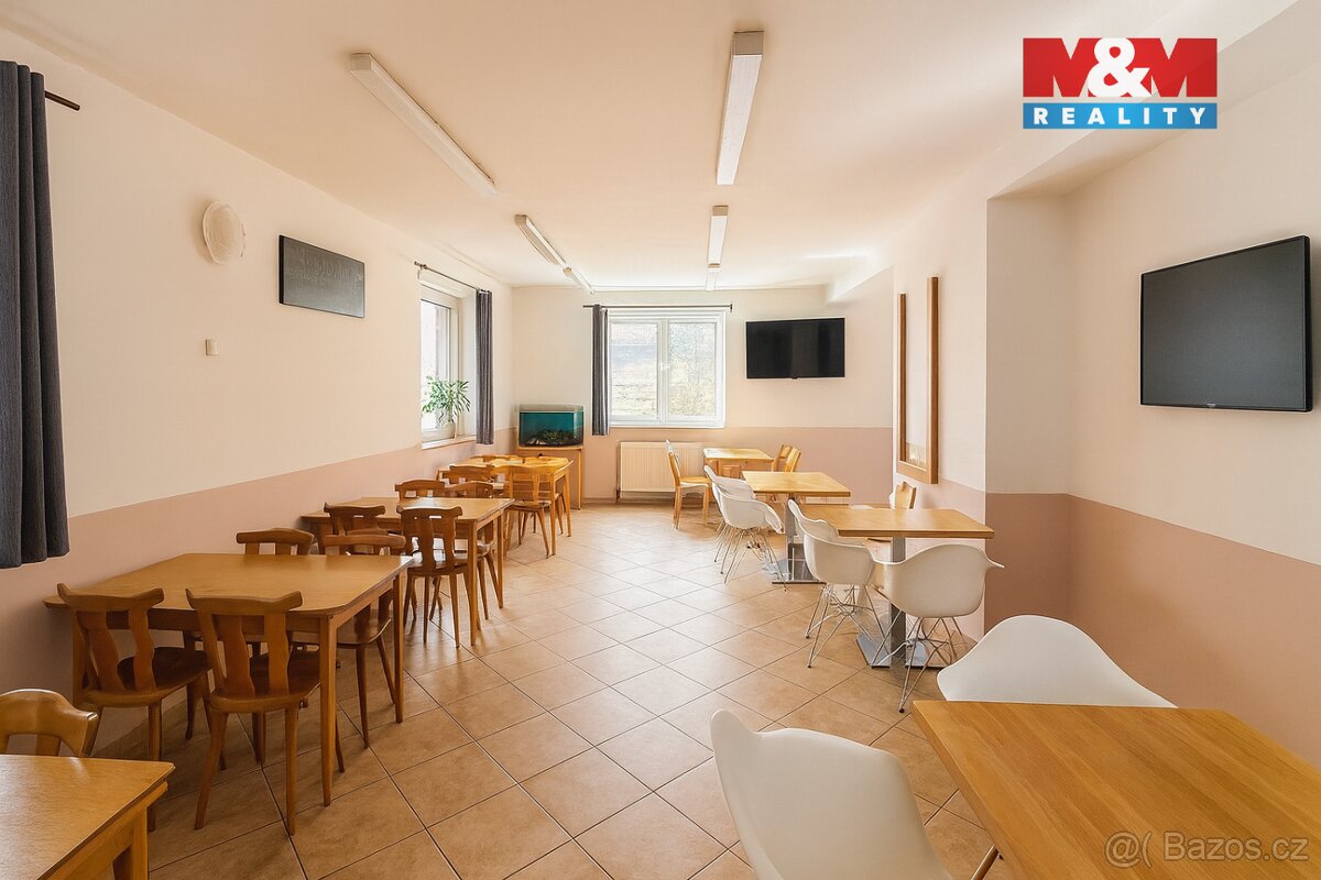 Prodej rodinného domu, 290 m², České Budějovice - 2