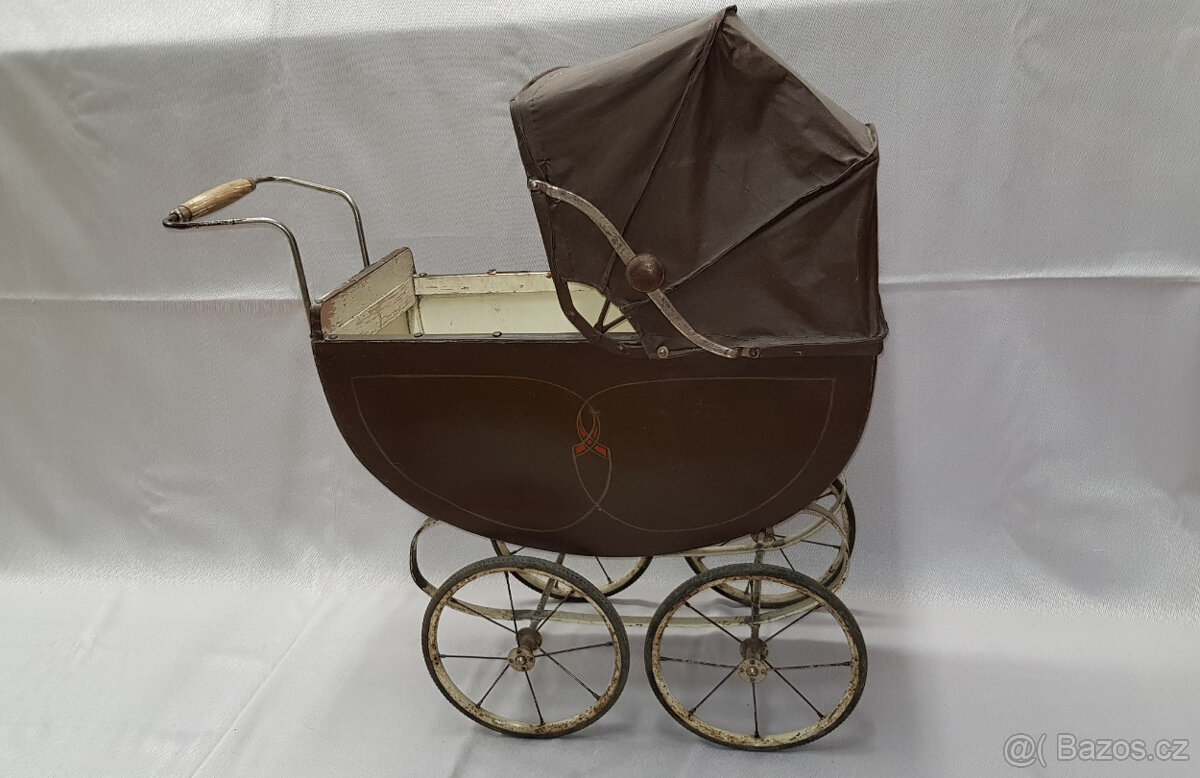 Starožitný retro kočárek pro panenky - 2