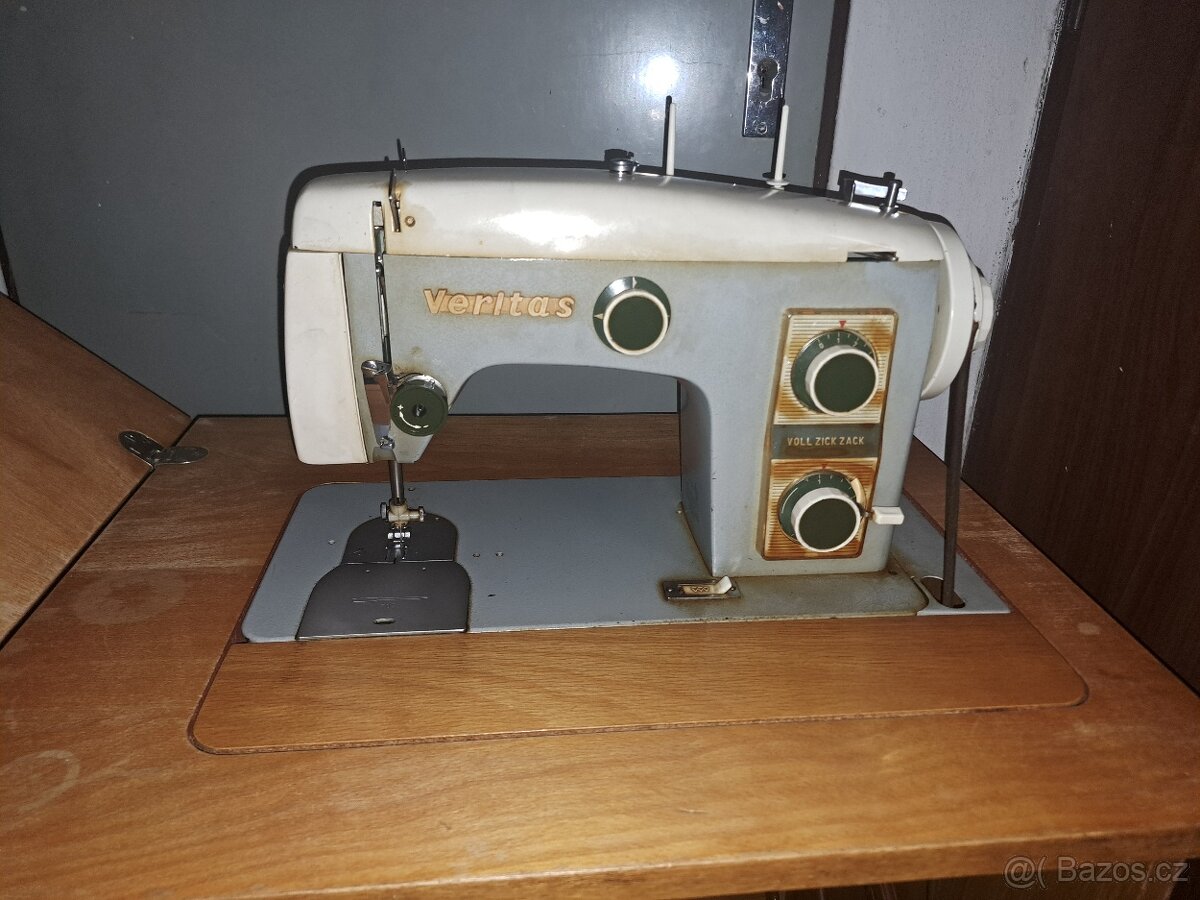 Šicí stroj Veritas - 2