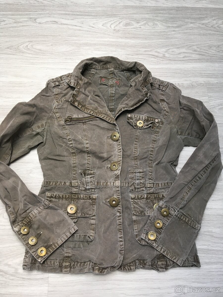 Balík dívčího oblečení vel. 134-152 (2) - 2