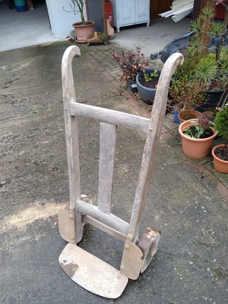 Starý dřevěný rudl - 2