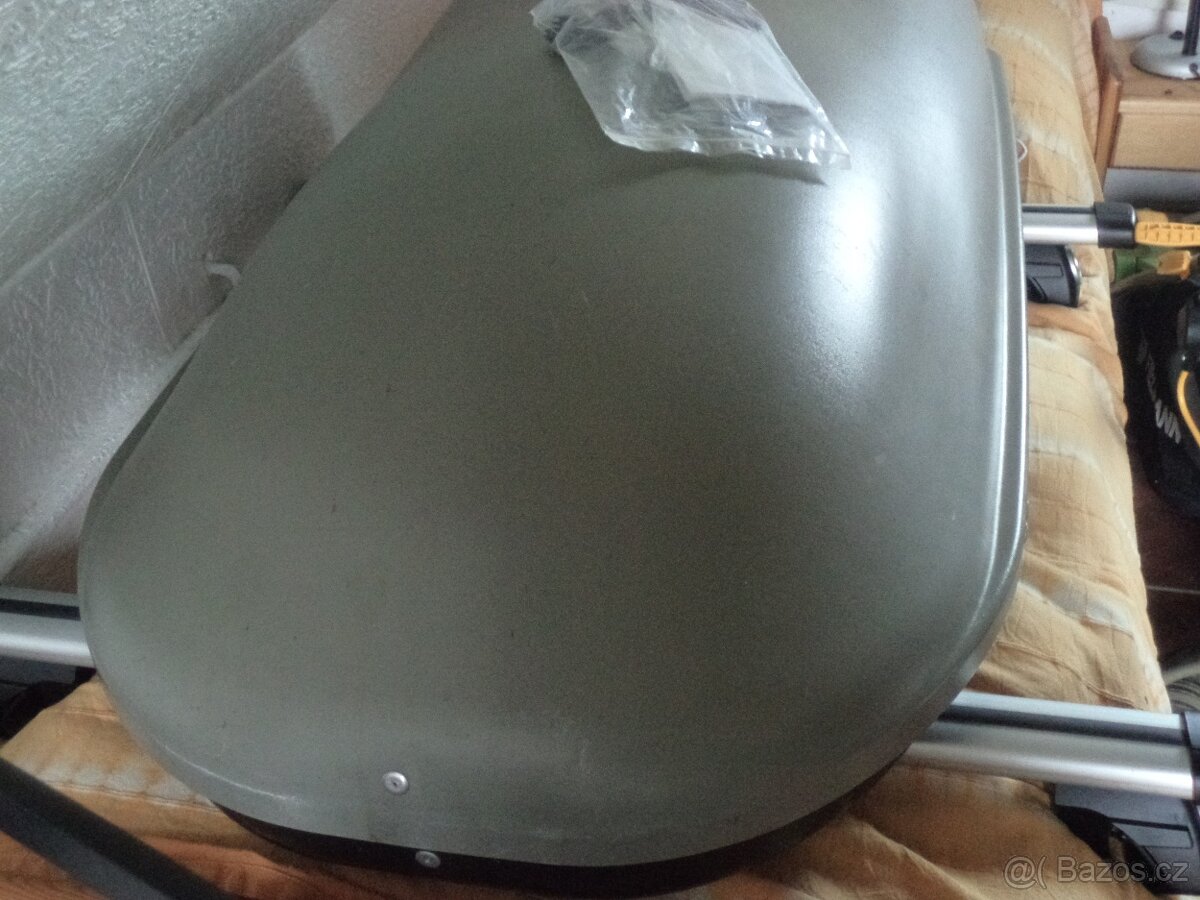 Střešní nosič na auto + box - 2