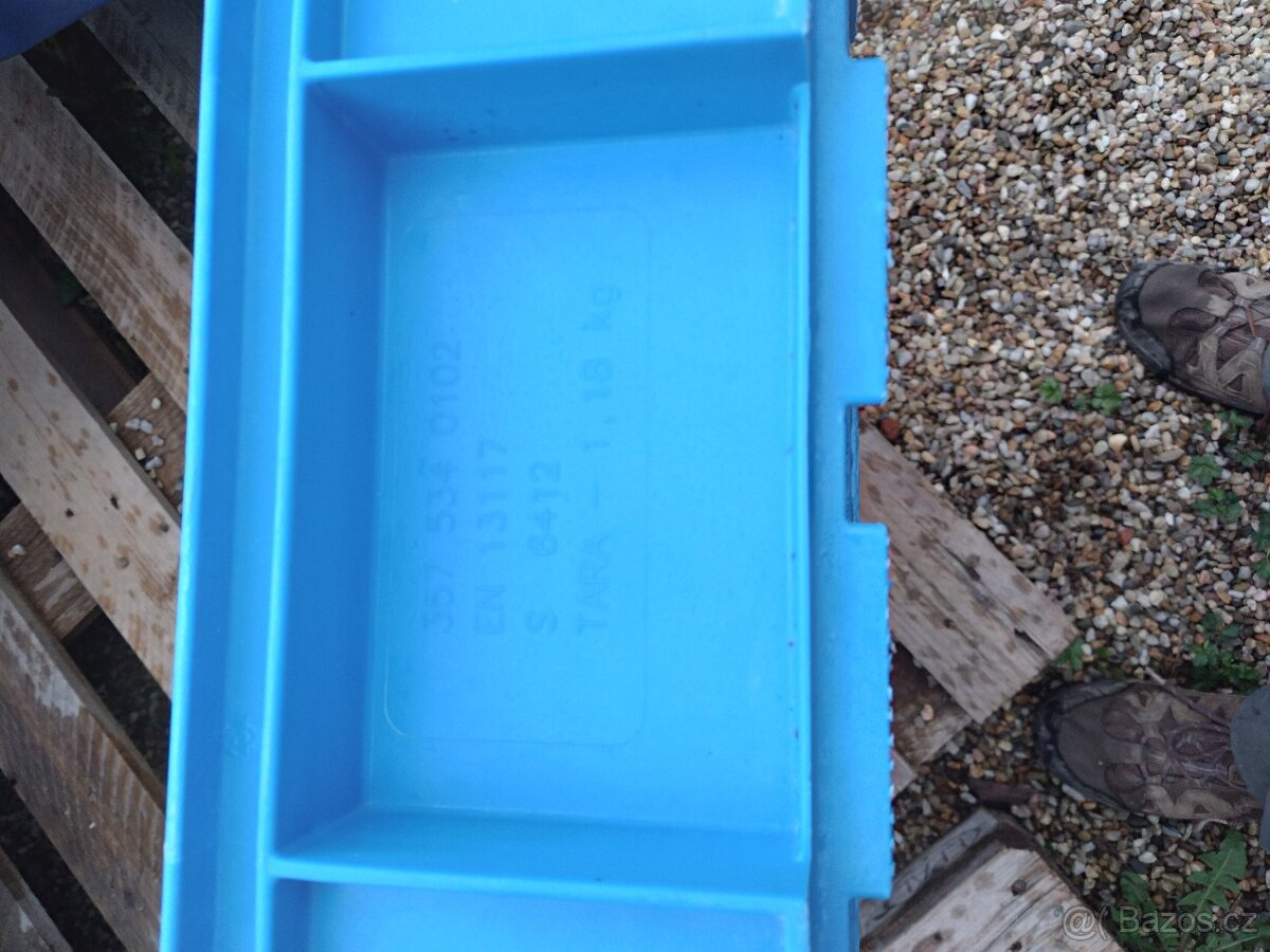 Plastové přepravky OZ ,nízké, barvené - 2