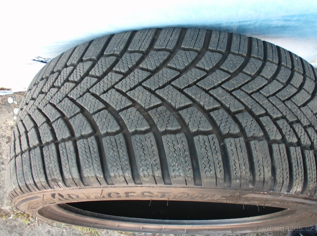 1 x zimní pneu Bridgestone Blizzak 005 225/45 R 18, DOT 2024 - 2