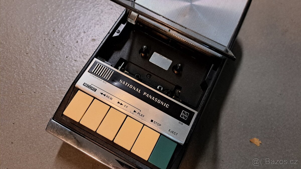 Kazetový magnetofon National Panasonic - 2