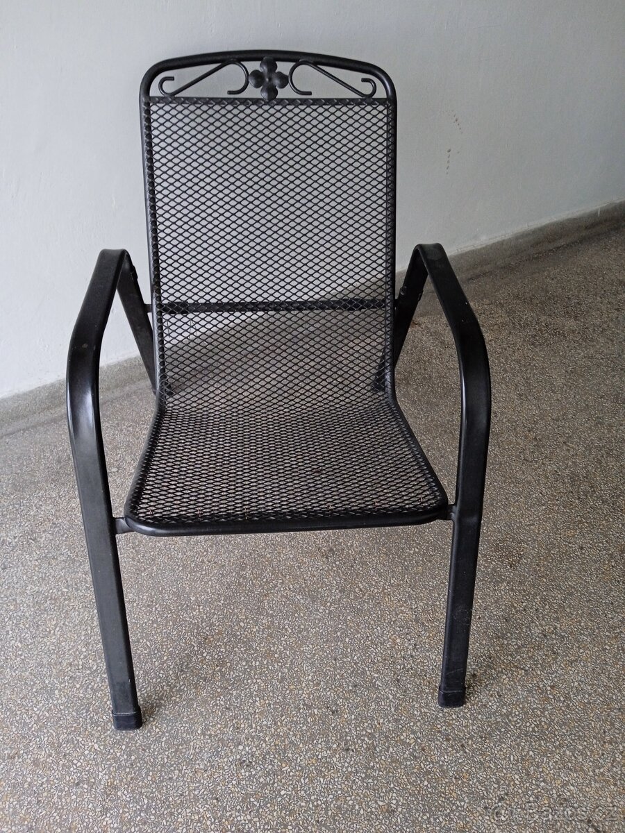 Křeslo kovové za 8,5% ceny (Prodáno) - 2