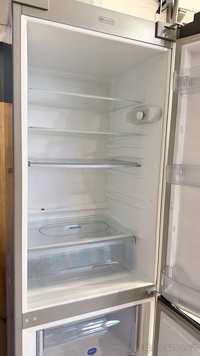 Whirpool A+++ lednice s mrazákem 188x60x57 - 2