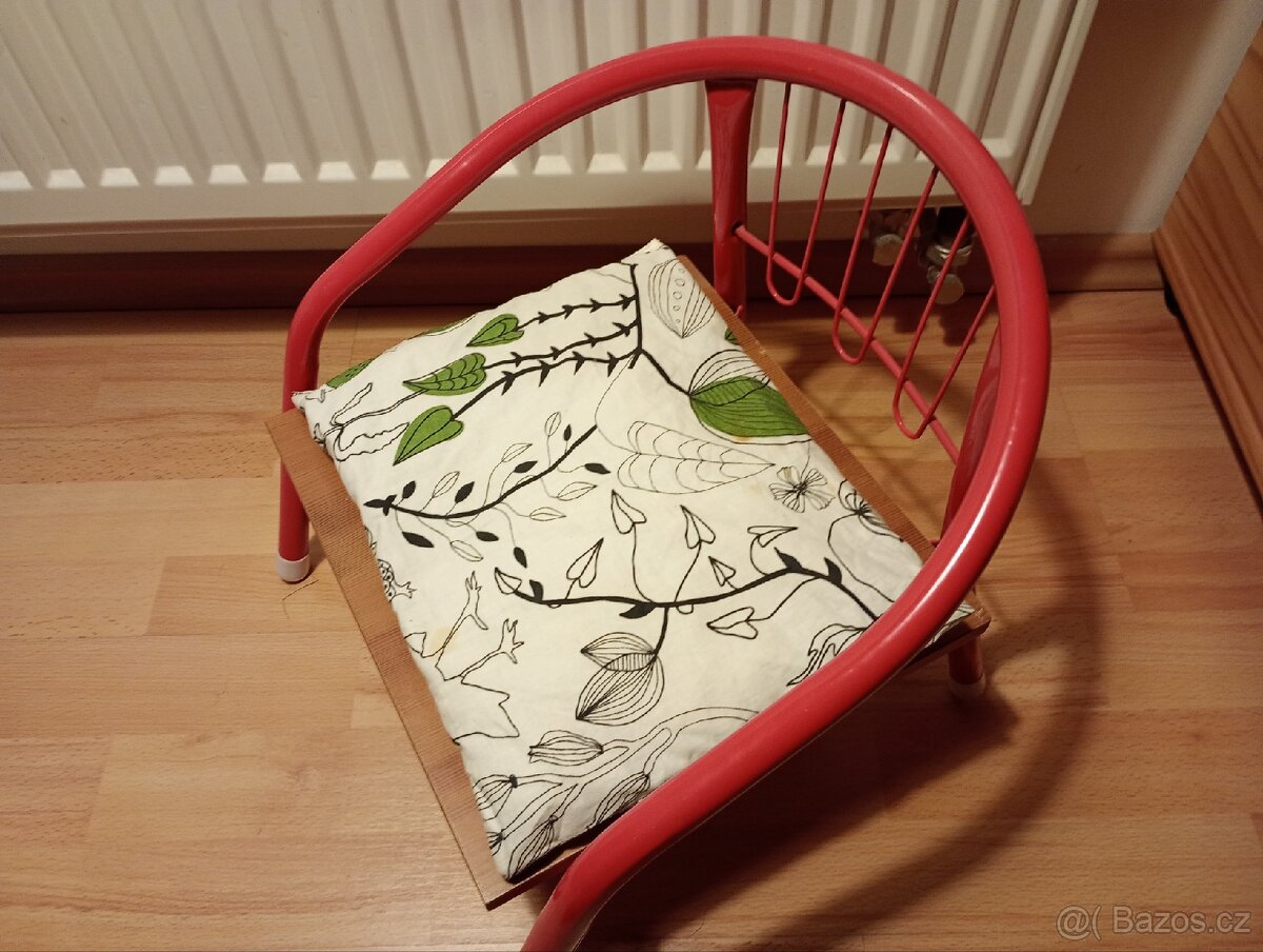 Dětská židlička s polštářem - 2