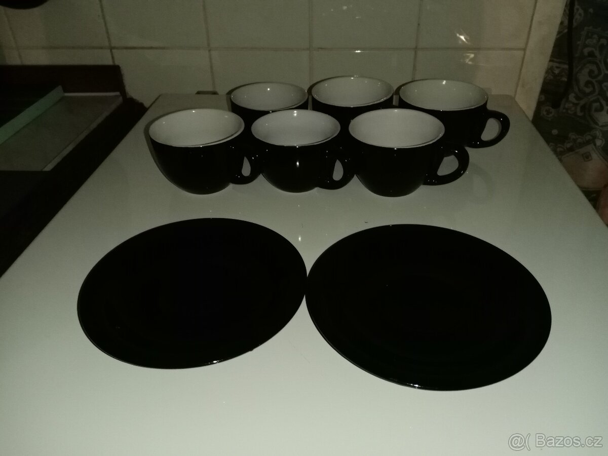 Černý porcelán - 2
