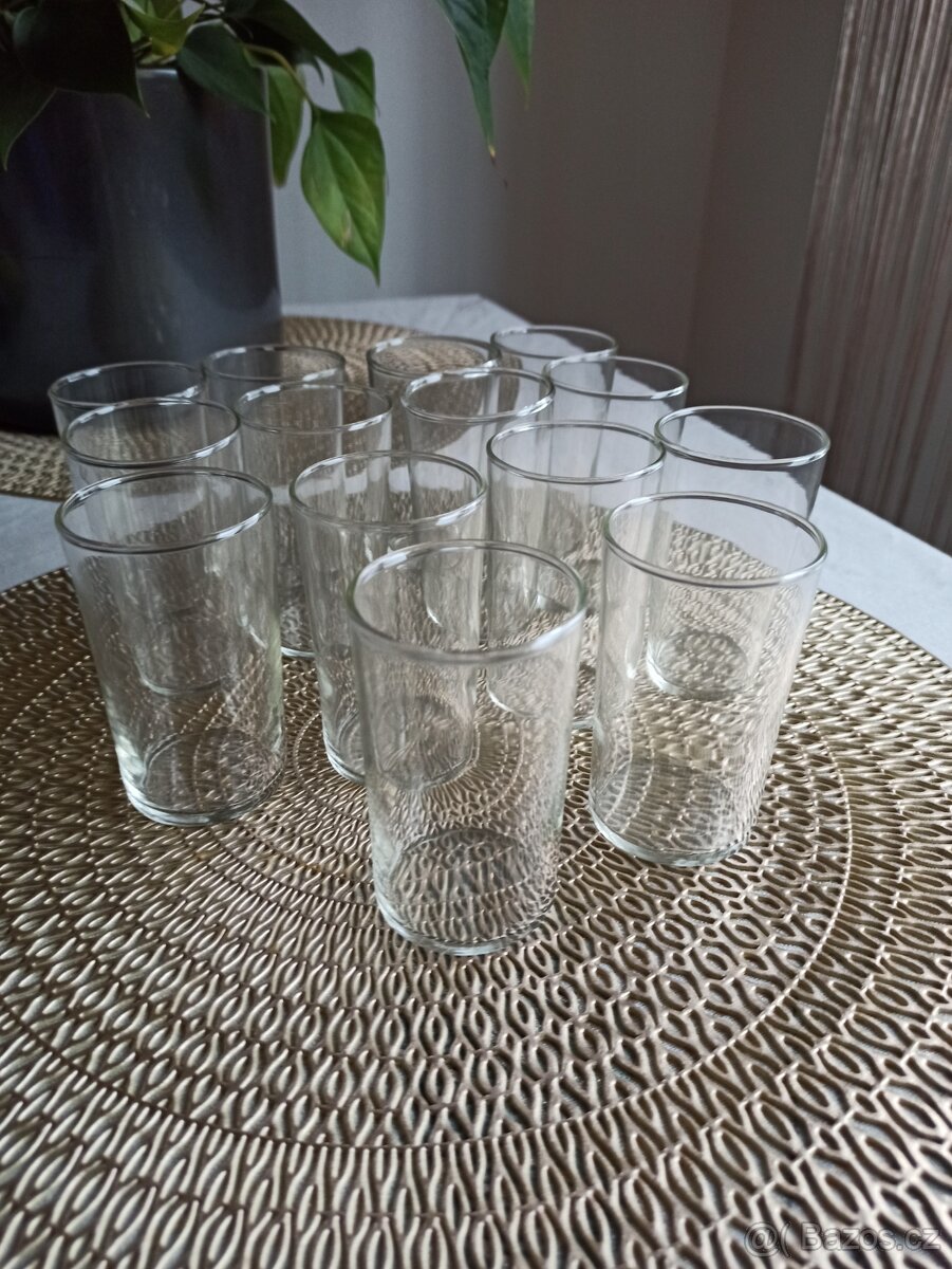 Nové skleničky, 14 kusů, cena za vše - 2