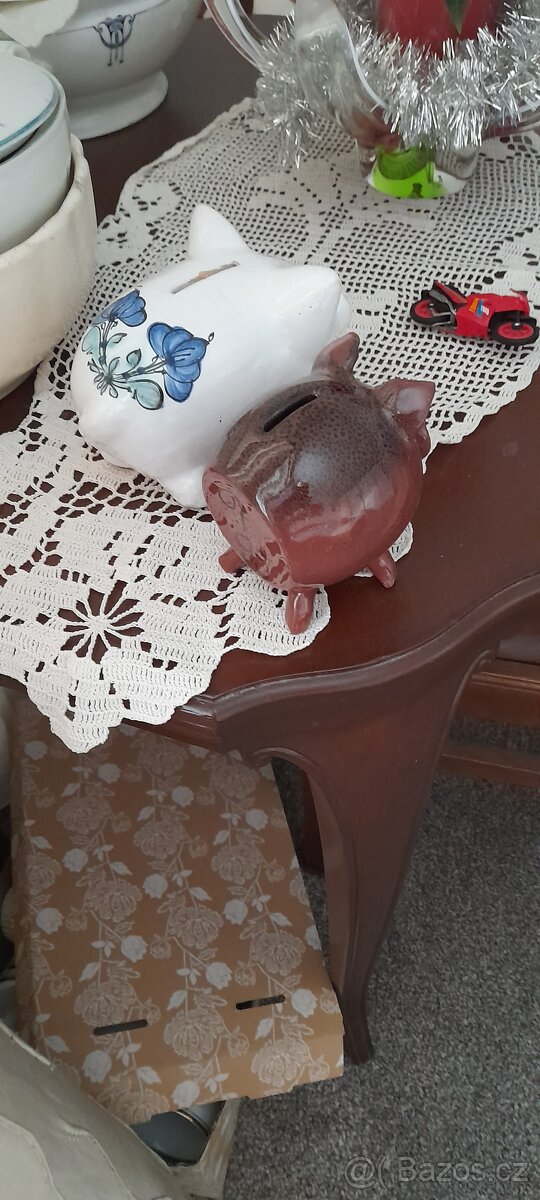 Stará prasátka - 2