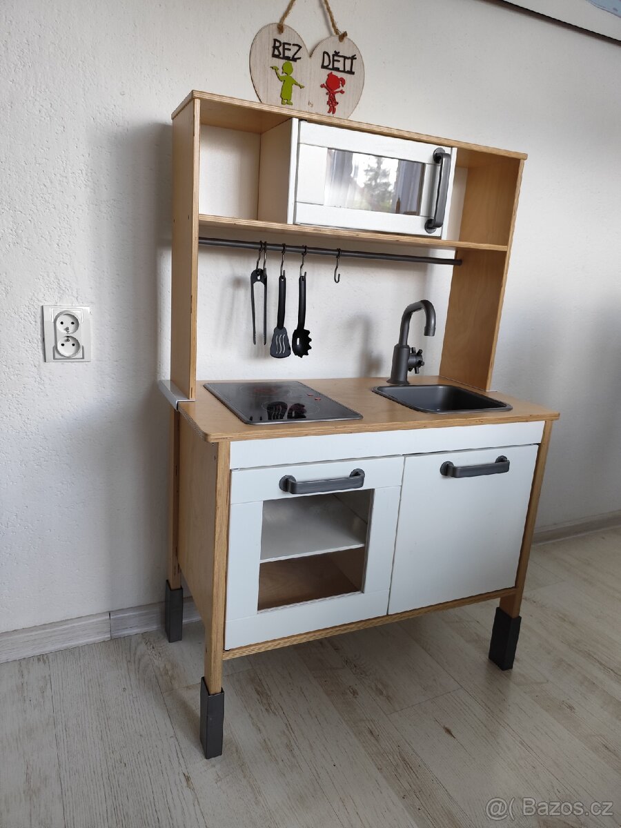 Dětská kuchyňka IKEA. - 2