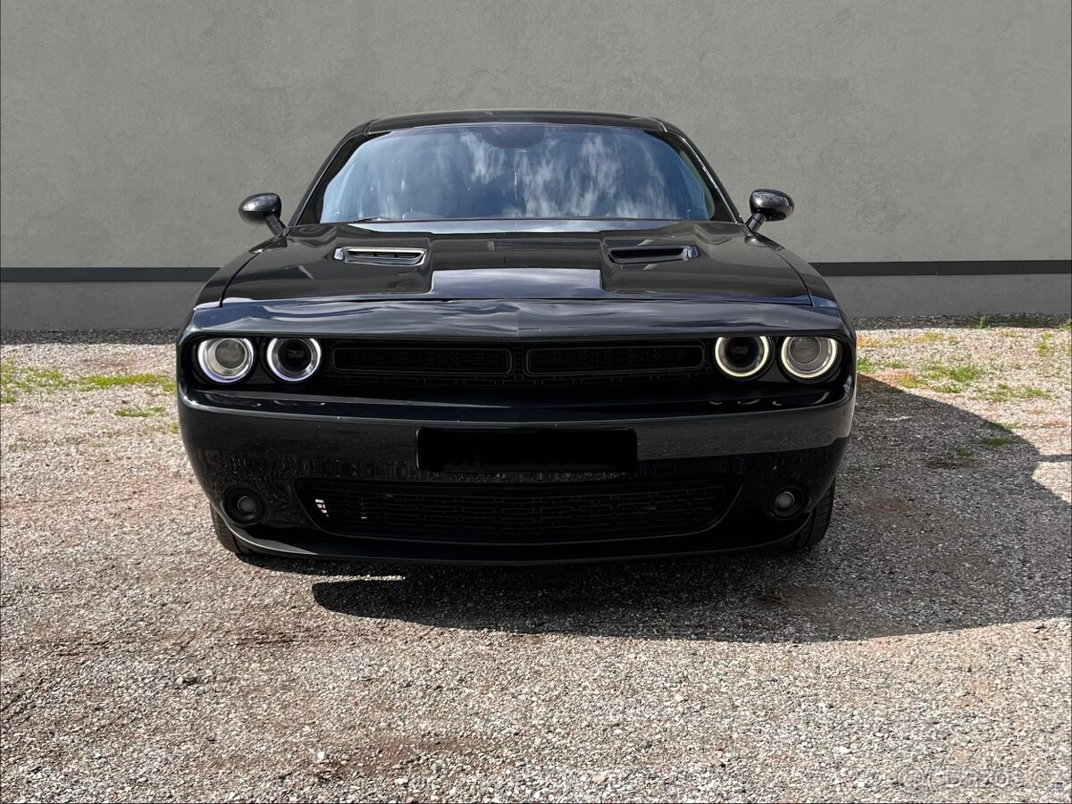 DODGE CHALLENGER, SXT PLUS - 2