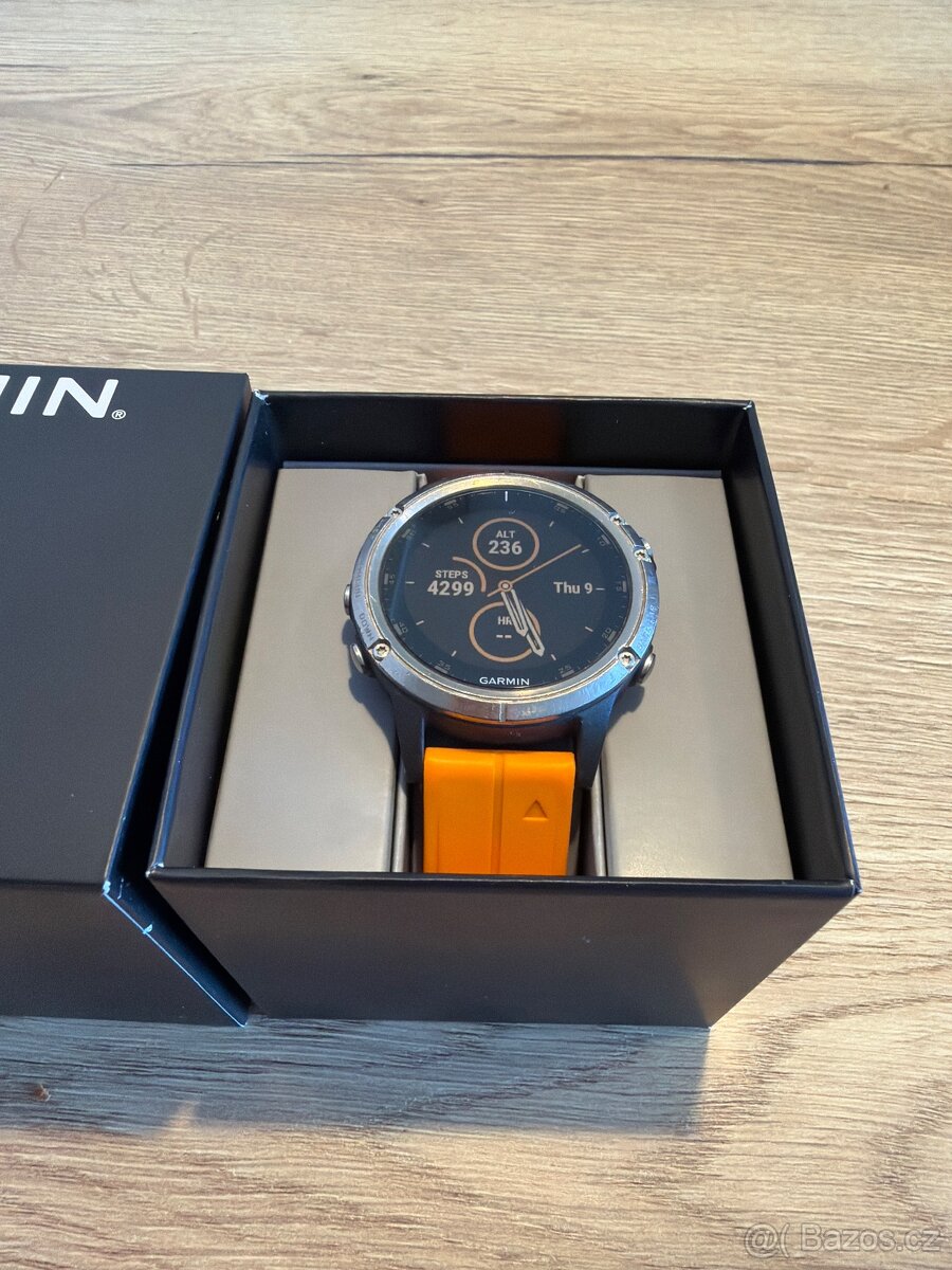Garmin fenix 5 sapphire, 47mm - 2