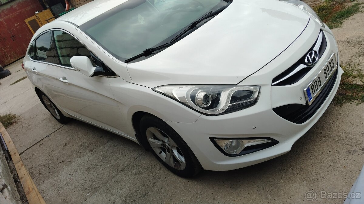 Hyundai i40 - 2