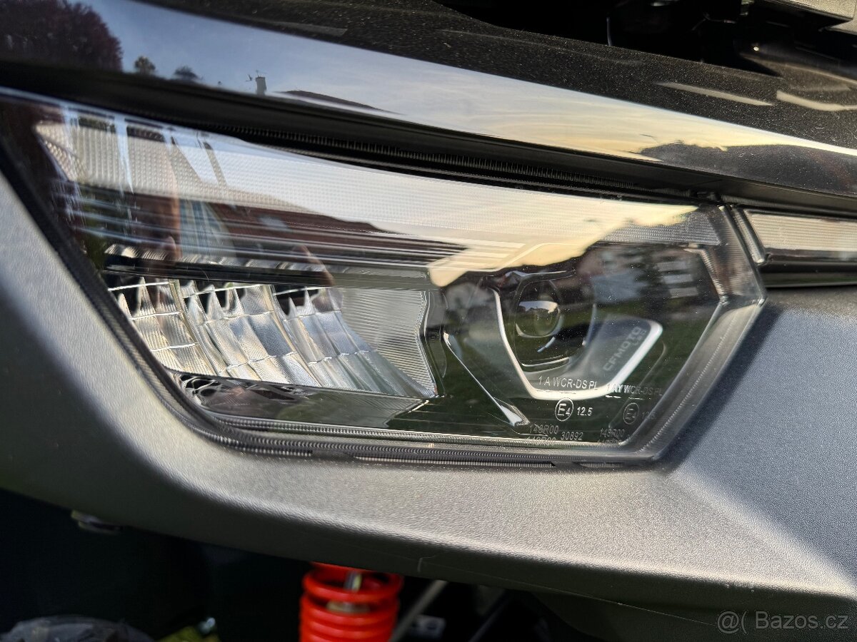 CFMOTO Gladiator X1000 G3 Premium T3b-černá 100km nájezd