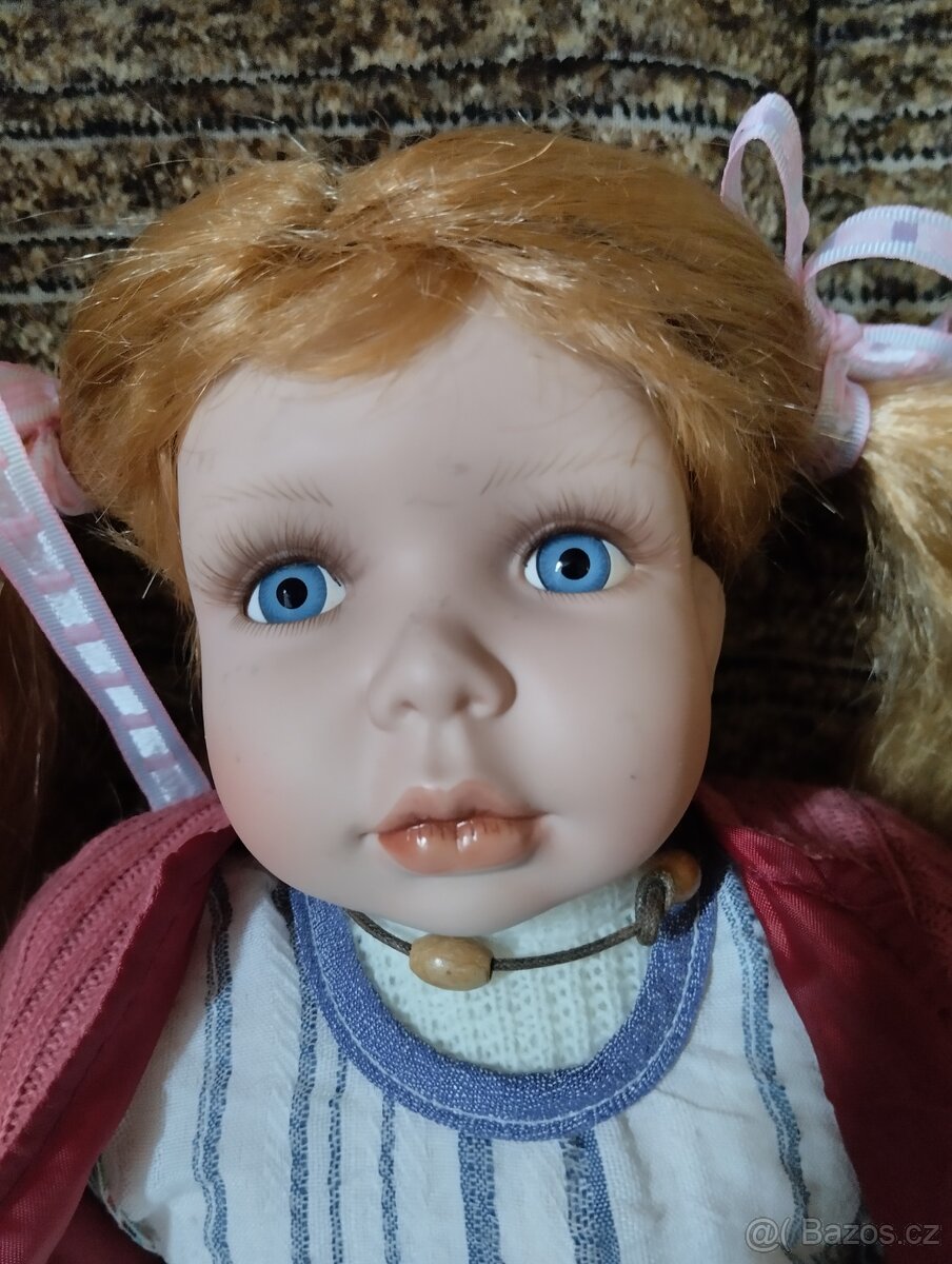 Značená porcelánová zrzečka - 2