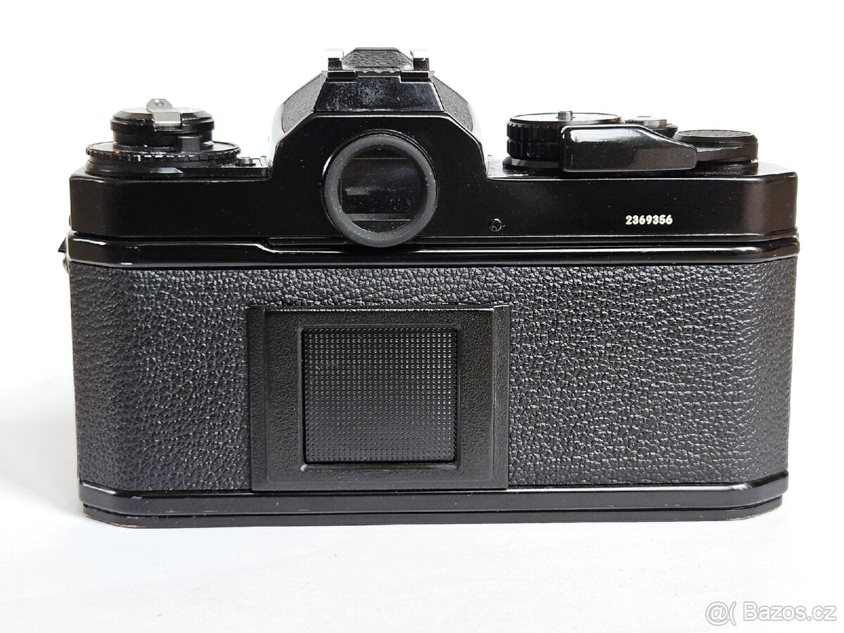 Nikon FE2 - 2