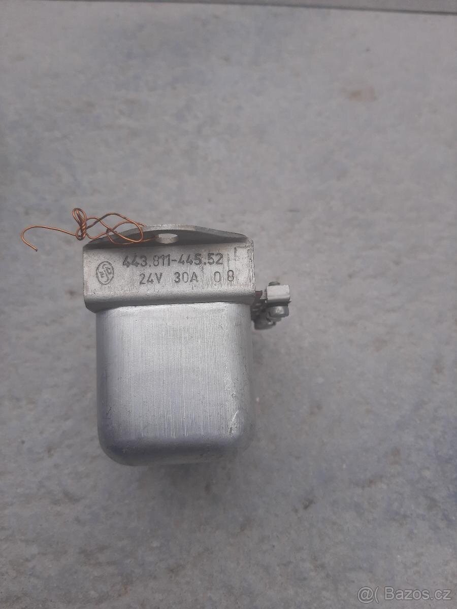 B34 Relé rele Magneton Pal 24V 30A 443.811-445.52 - 2