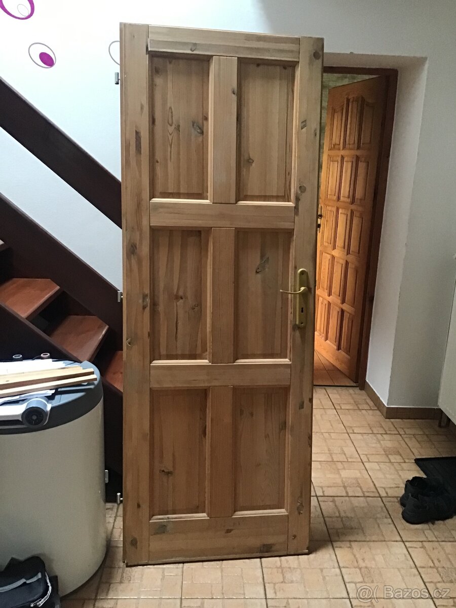 Prodam Dvere 70P Drevene, - 2