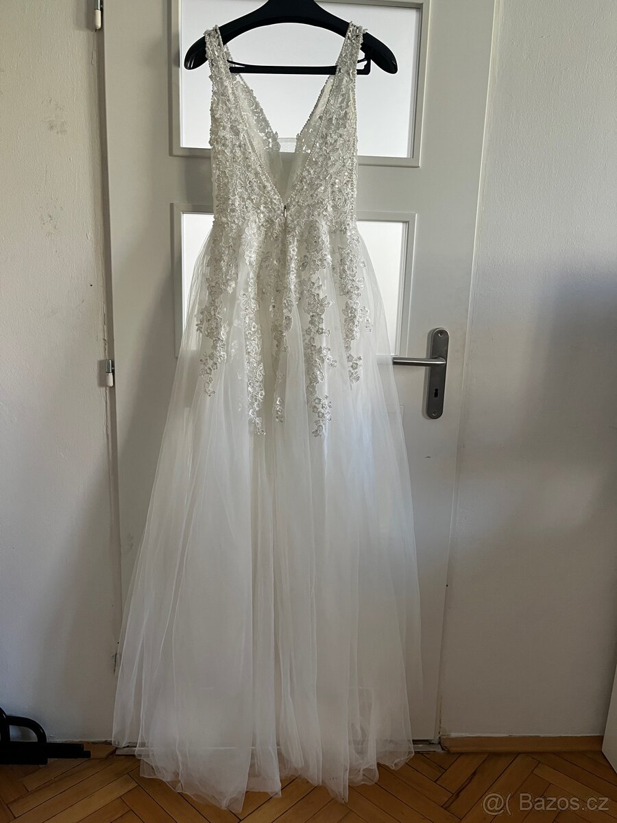 Krasne svatebni saty - 2