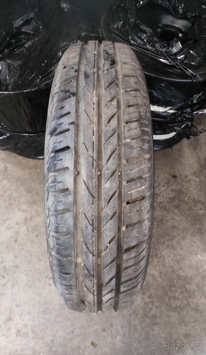 Letni pneu 145/80/13 - 2