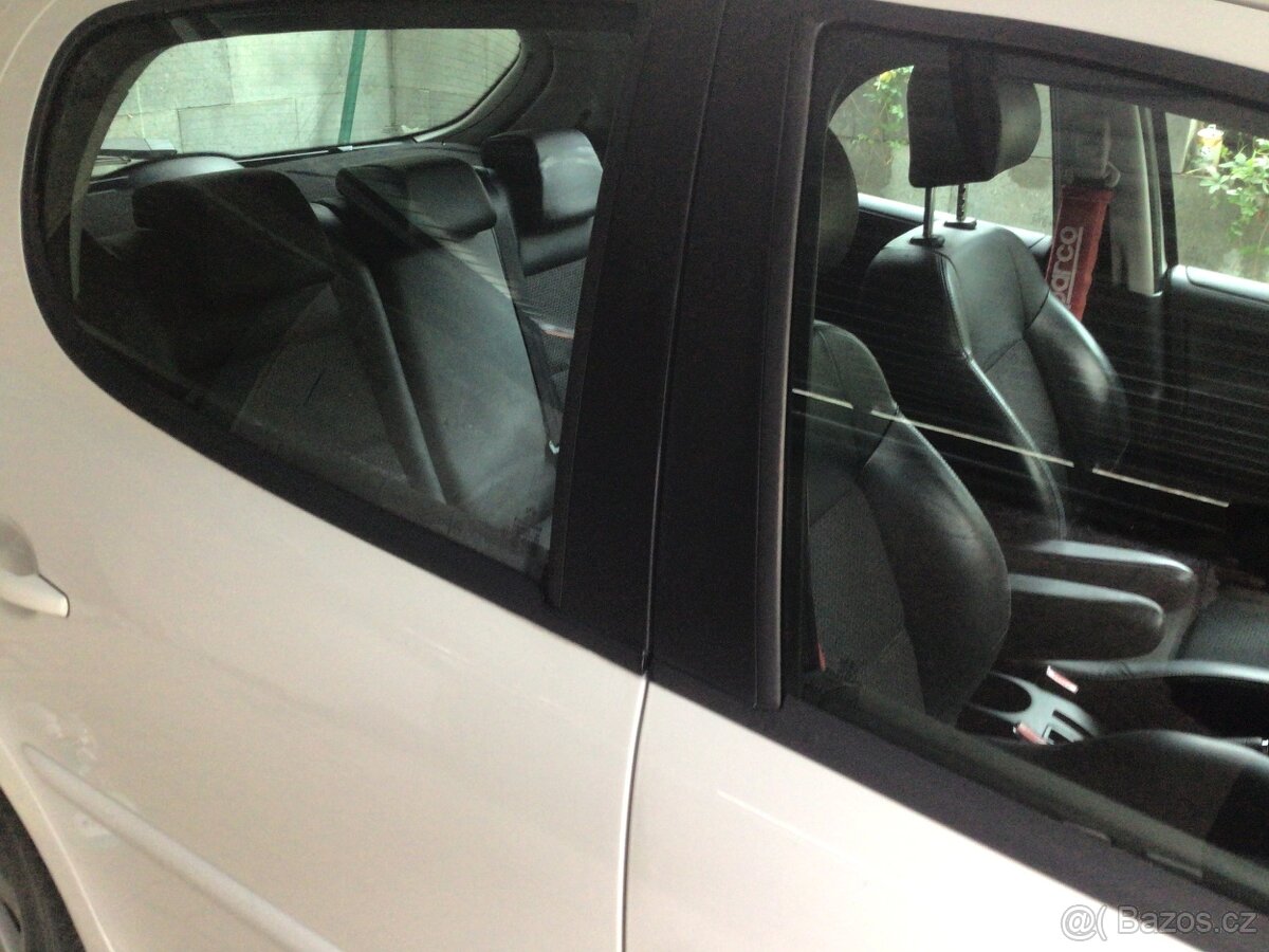 Peugeot 207 1,6hdi 80kw - 2