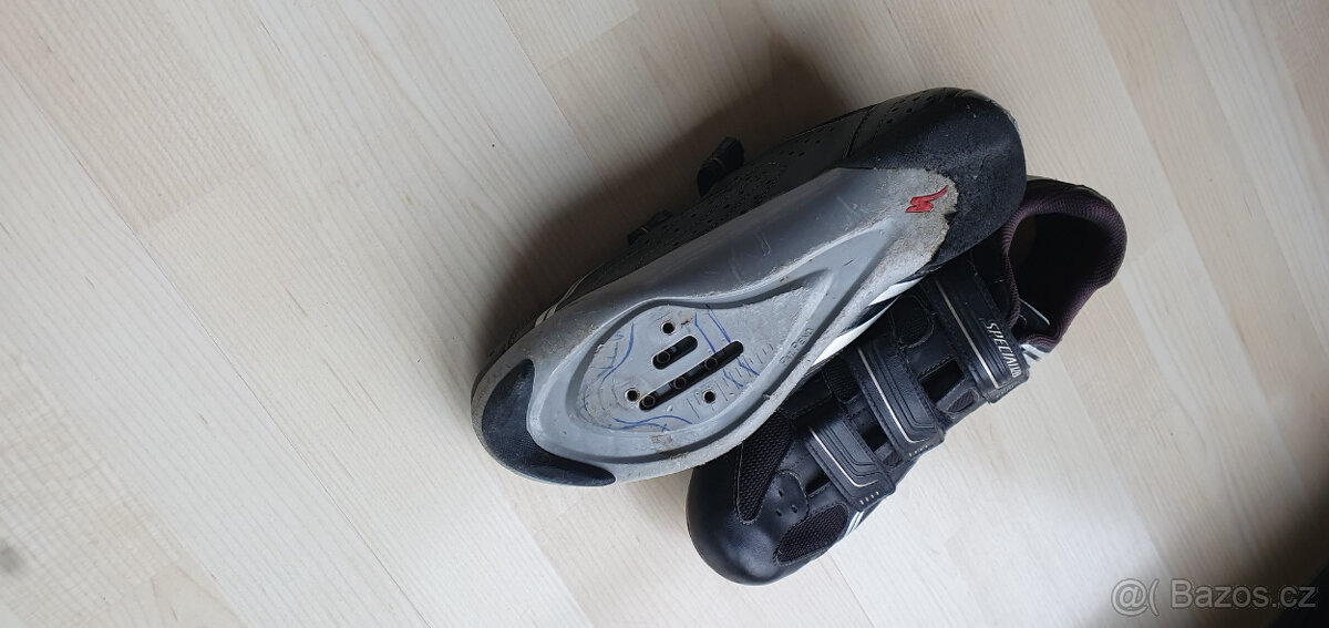 Prodám pánské tretry Specialized, vel. 44 na silniční kolo - 2