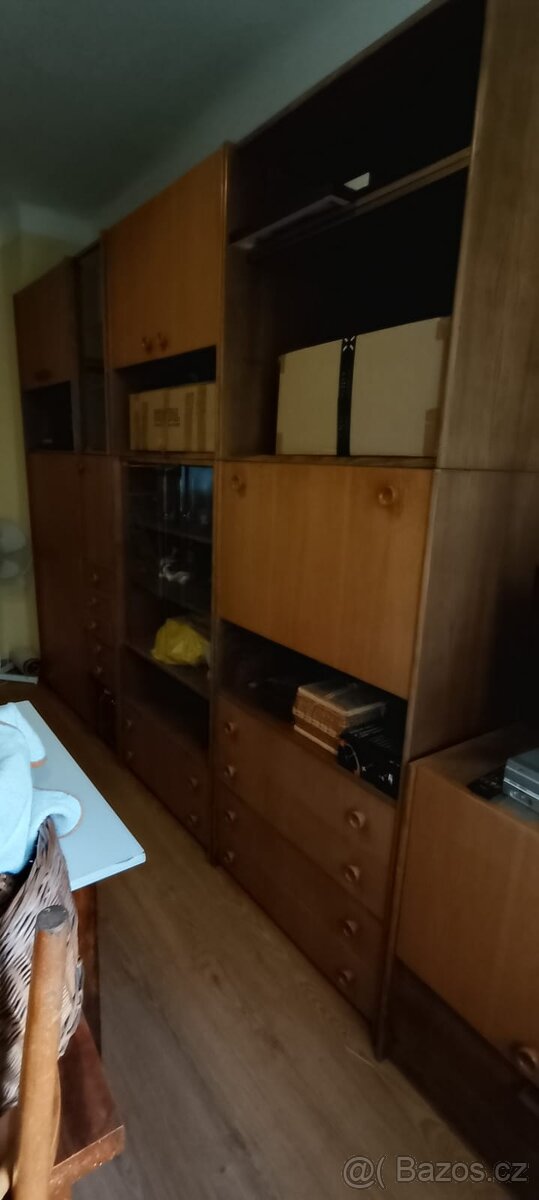 Retro obývací stěna - 2
