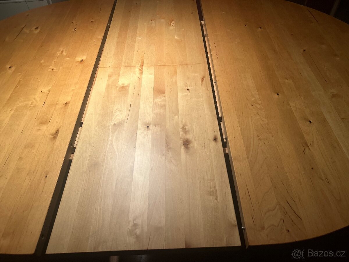 Rozkládací jídelní stůl - 2