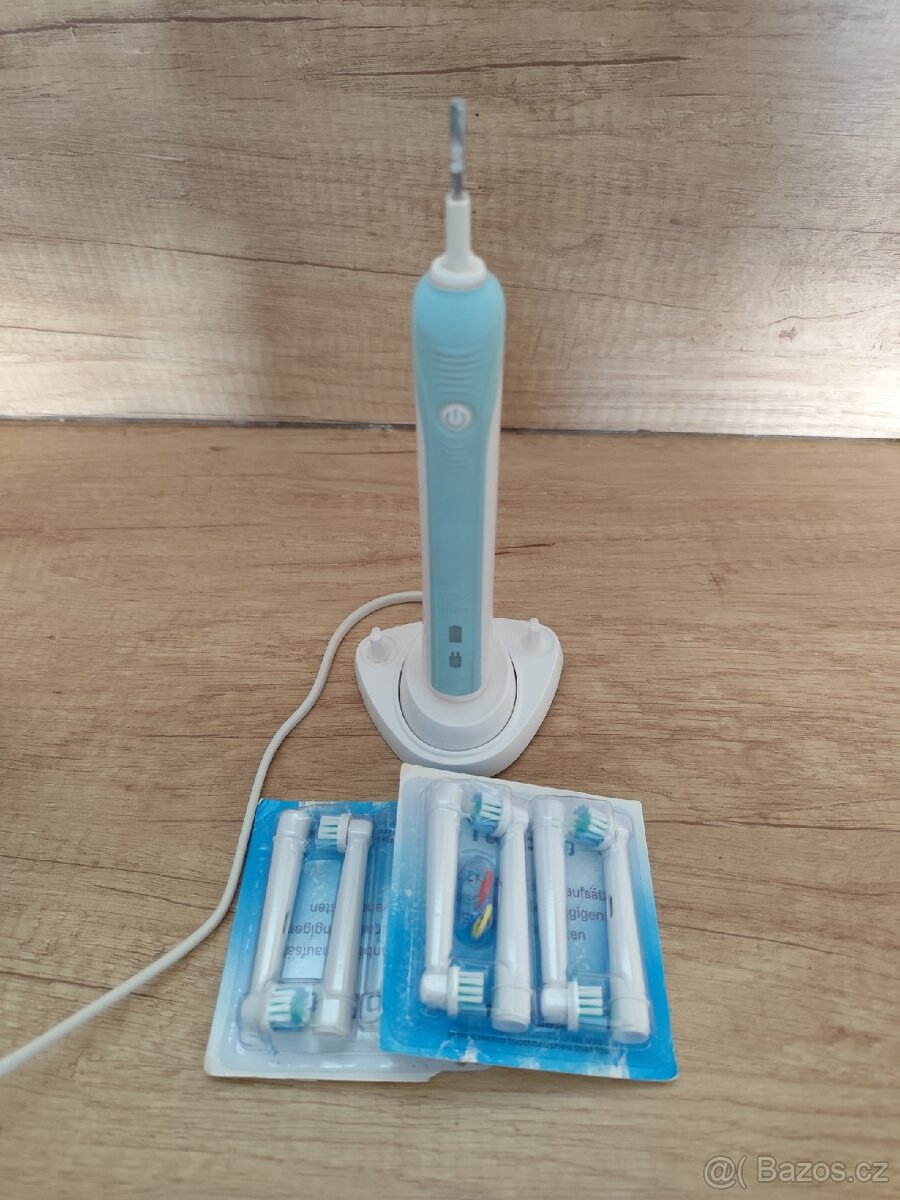 Elektronický kartáček Oral-B typ 3756 - 2