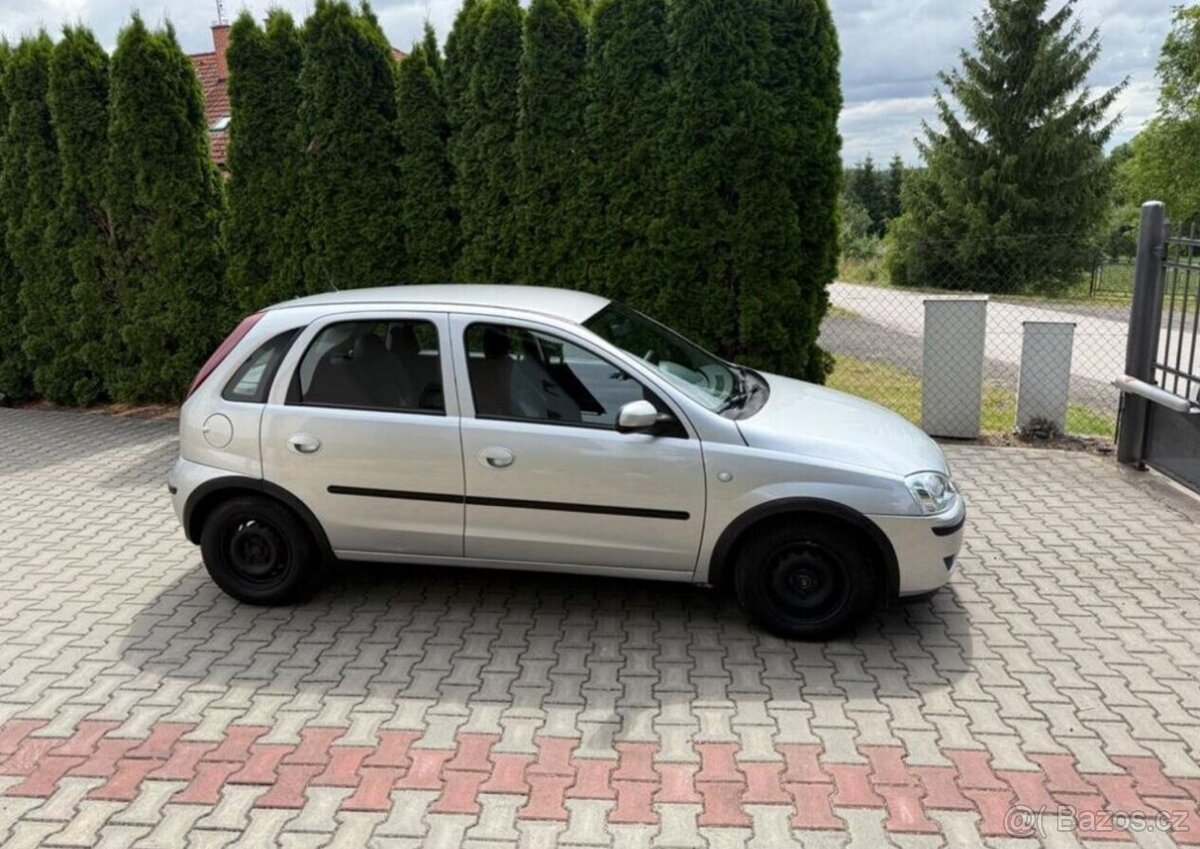 Opel Corsa 1,2 i klima , 2 sady kol benzín - 2