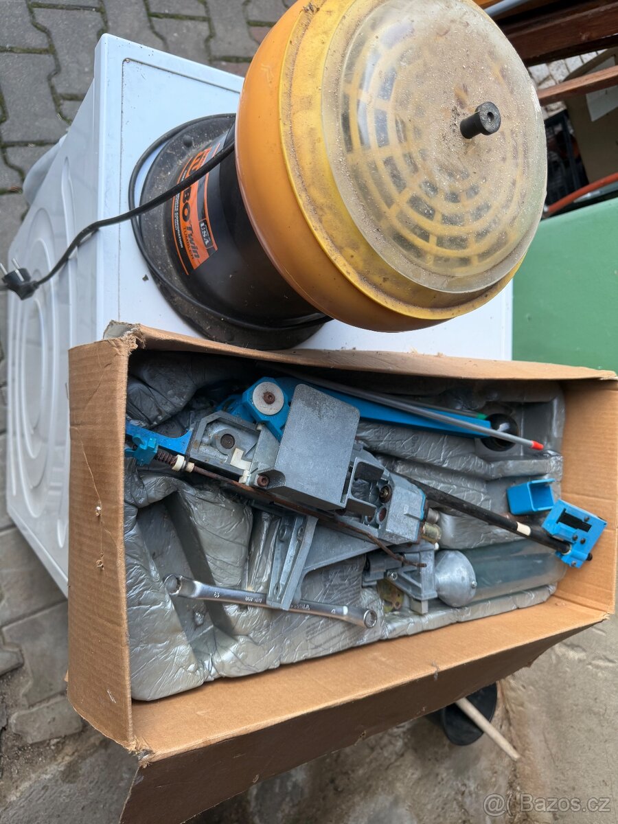 Přebíjecí lis - 2