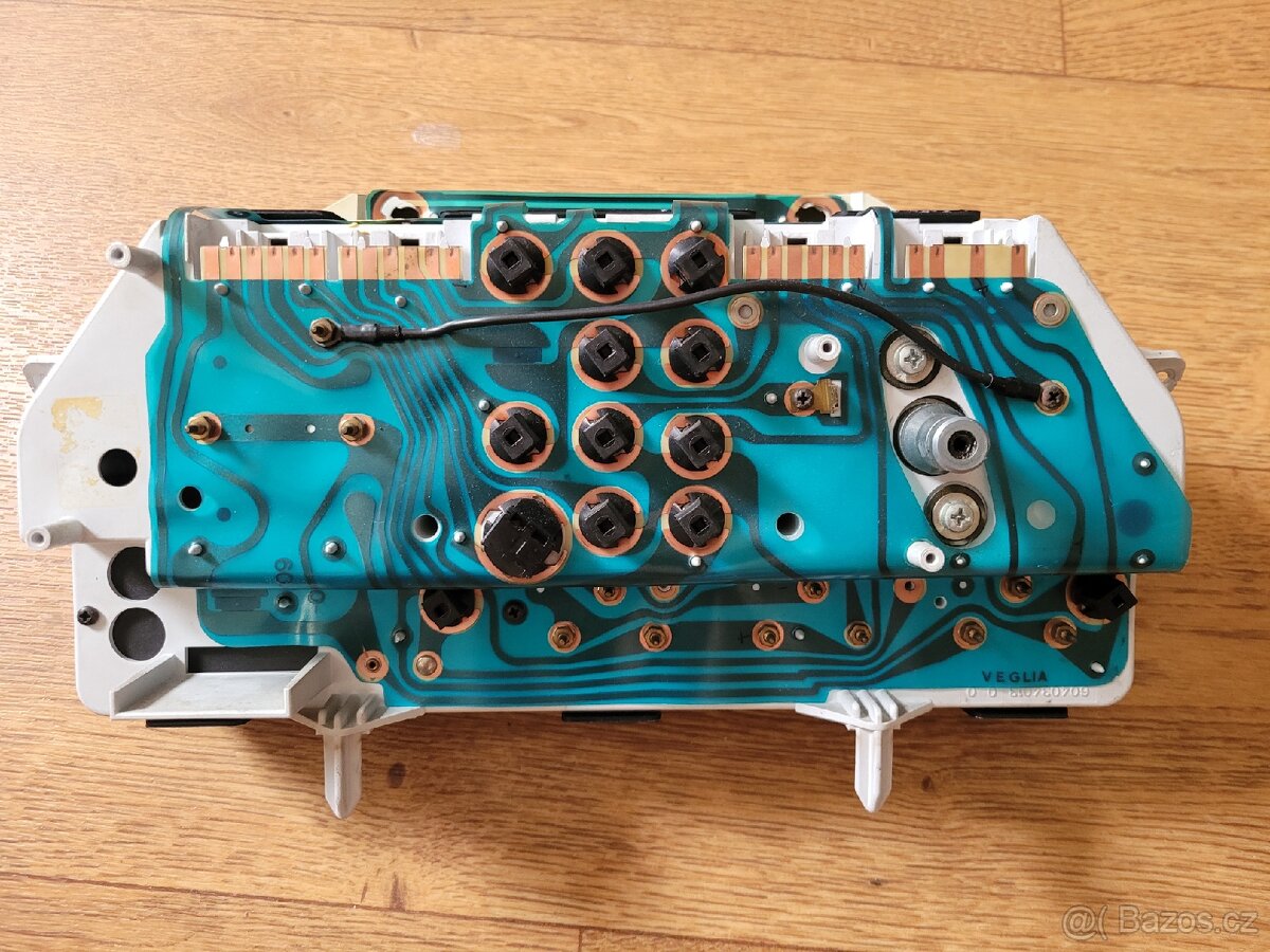 Přístrojová deska - Fiat Uno I - 2