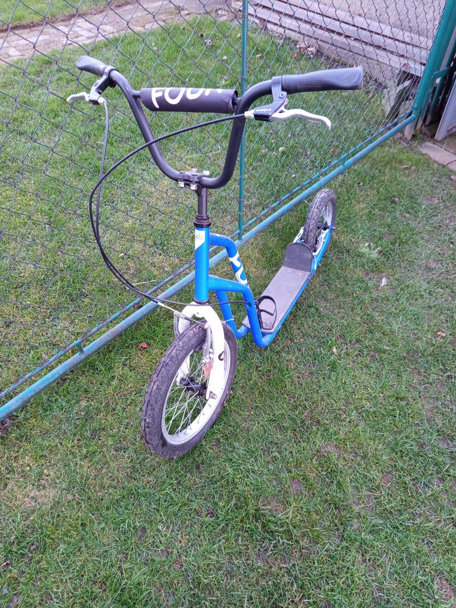 Koloběžka Four - 2