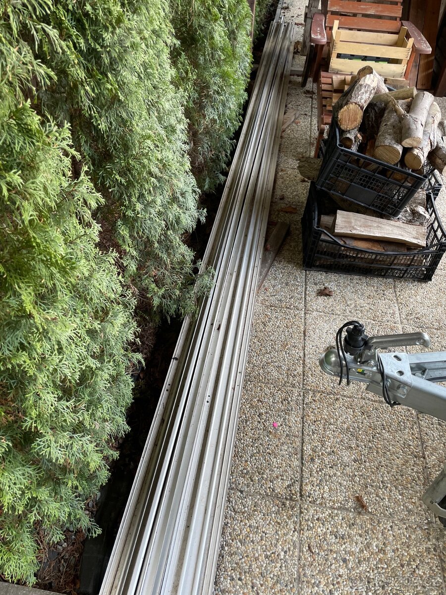 Hliníkové koleje pro bazénové zastřešení Compact - 2