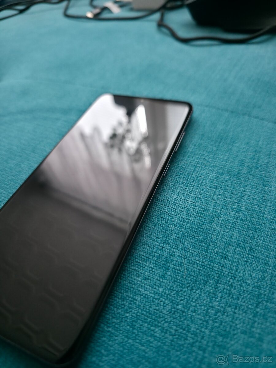 Samsung Galaxy S20+ - 2