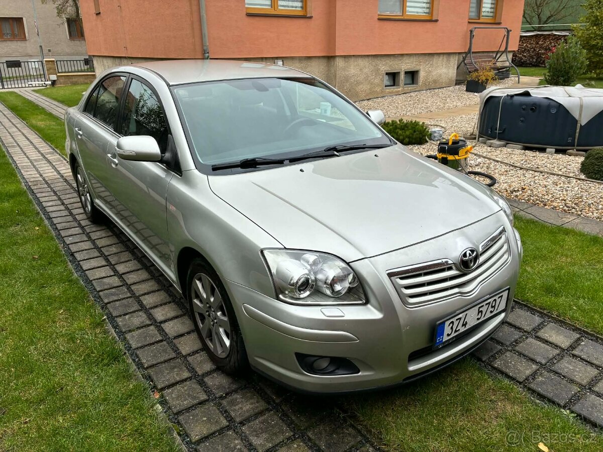 Toyota Avensis Sedan 2008 1.8 benzín - 2